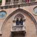 I due medaglioni raffiguranti la fenice e Barione, vecchio stemma della citt di Bari