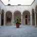 Proseguiamo per circa 200 metri lungo via Rogadeo, sulla quale si trovano la prestigiosa Galleria Nazionale della Puglia...