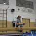 Angiulli: una bambina si allena sulla trave di equilibro