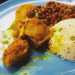 Pardeep Singh prepara per le sue cene pollo al curry e riso con le verdure