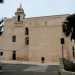 Il nostro racconto inizia in largo San Francesco, laddove si affaccia un ingresso secondario della chiesa di Santa Maria di Loreto