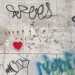 Il cuore autografato al numero 93 di via Unit d'Italia, firmato "Spre"