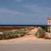 Siamo su via Procaccia, la litoranea di Monopoli, nella zona dominata dalla sala ricevimenti Copacabana