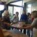 Preparazione della focaccia barese presso l'associazione "Prima" 