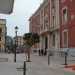 Come appare la piazza percorrendo via Cirillo da via Pisacane verso via dei Mille