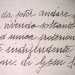 La scrittura angolosa, tipica di dittatori quali Hitler e Mussolini