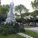 Abbandoniamo ora la Basilica e prendiamo fiato nei giardini pubblici adiacenti, ristrutturati da qualche anno