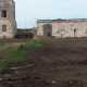 Il terreno privato in via Veneto a Palese, su cui stanno agendo le ruspe. Sul luogo era stato scoperto un villaggio molto esteso, comprendente fornaci e una necropoli