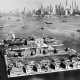 L'isola di Ellis Island sul fiume Hudson, dove gli immigrati sbarcavano e venivano schedati prima di mettere piede a New York City