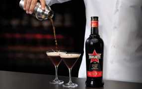 Quando il caffe diventa cocktail: scopri il piacere dell'Espresso Martini con Borghetti