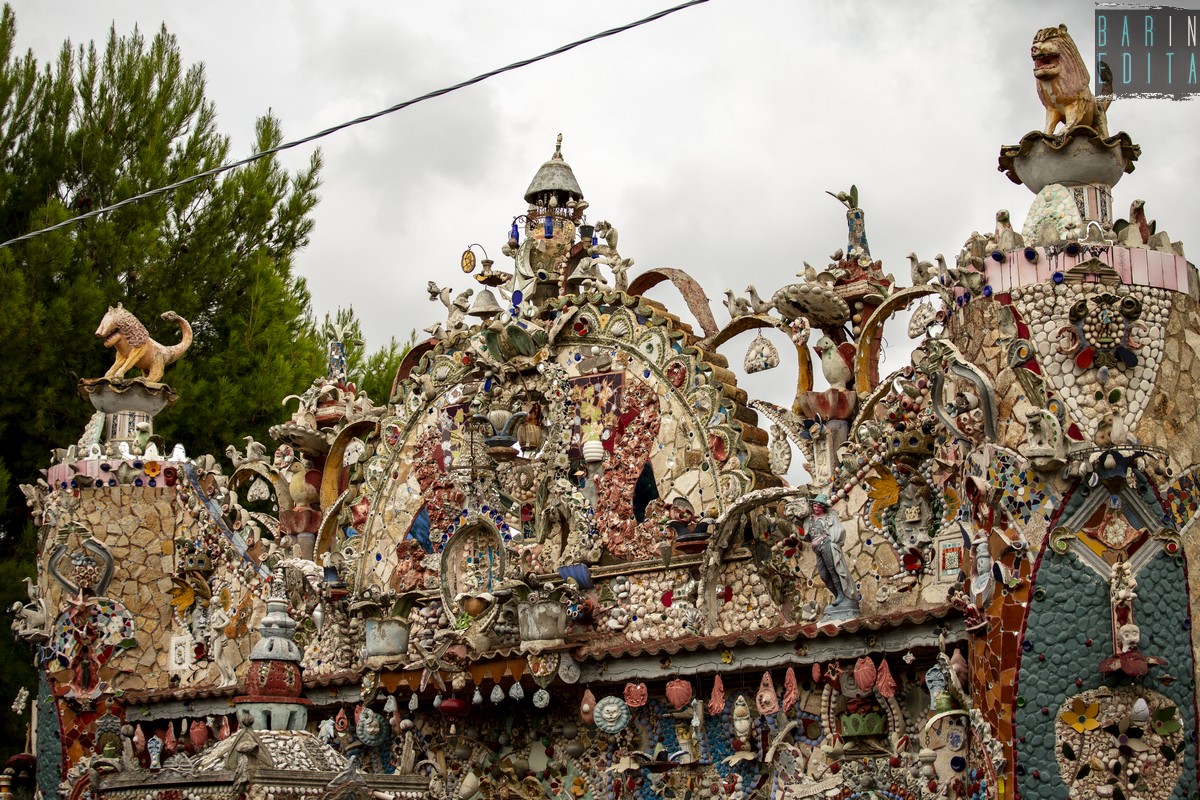 Corato Quella Casa Fatta Di Conchiglie Sassi Vetri E Statuine E La Fiabesca Villa Fantasy Barinedita Testata Giornalistica Online